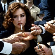 [情色/战争] 西西里的美丽传说 Malèna  [莫妮卡·贝鲁奇/朱塞佩·苏尔法罗][高清下载]