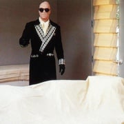 穿墙隐形人 Memoirs of an Invisible Man 剧照