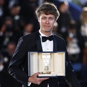 阿曼德 Armand 剧照