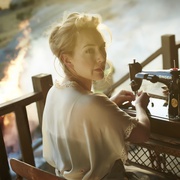 [剧情] 裁缝 The Dressmaker  [凯特·温丝莱特/朱迪·戴维斯][蓝光/高清1080p/4K下载]