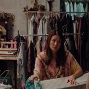 [同性/爱情] 隔楼女孩：我们之间的层距 แฟลตเกิร์ล ชั้นห่างระหว่าง เ ร า  [法缇玛·德查瓦里昆/琪拉娜·皮皮亚克隆][蓝光/高清1080p/4K下载]