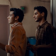 [剧情] 归途 Homebound  [伊沙恩·哈塔尔/詹维·卡浦尔][蓝光/高清1080p/4K下载]