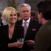 [喜剧] 好汉两个半 第五季 Two and a Half Men Season 5  [查理·辛/乔恩·克莱尔][蓝光/高清1080p/4K下载]