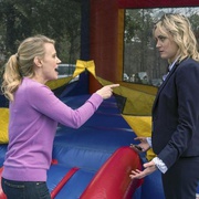 [喜剧] 家庭 Family  [泰勒·席林/吉莉恩·贝尔][蓝光/高清1080p/4K下载]