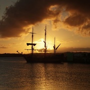 [冒险] 金银岛 Treasure Island  [艾迪·伊扎德/托比·瑞格波][蓝光/高清1080p/4K下载]