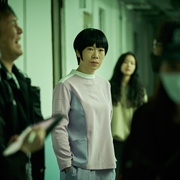 [科幻] 看护中 간호중  [李裕英/艺秀晶][蓝光/高清1080p/4K下载]