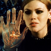 [恐怖/悬疑] 老师不是人 The Faculty  [乔什·哈奈特/伊利亚·伍德][蓝光/高清1080p/4K下载]