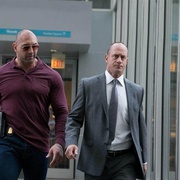 [犯罪/动作] 掠夺者 Marauders  [布鲁斯·威利斯/克里斯托弗·米洛尼][蓝光/高清1080p/4K下载]