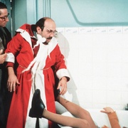 [喜剧] 没用的圣诞老人 Le père Noël est une ordure  [雅尼莫尼/玛丽-安娜·夏泽尔][蓝光/高清1080p/4K下载]