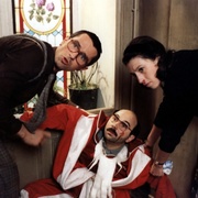 [喜剧] 没用的圣诞老人 Le père Noël est une ordure  [雅尼莫尼/玛丽-安娜·夏泽尔][蓝光/高清1080p/4K下载]