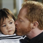 [喜剧/家庭] 摩登家庭 第二季 Modern Family Season 2  [艾德·奥尼尔/索菲娅·维加拉][蓝光/高清1080p/4K下载]