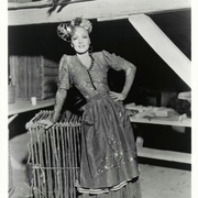 [喜剧/爱情] 魔鬼是女人 The Devil Is a Woman  [玛琳·黛德丽/莱昂内尔·阿特威尔][蓝光/高清1080p/4K下载]