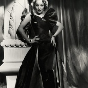 [喜剧/爱情] 魔鬼是女人 The Devil Is a Woman  [玛琳·黛德丽/莱昂内尔·阿特威尔][蓝光/高清1080p/4K下载]