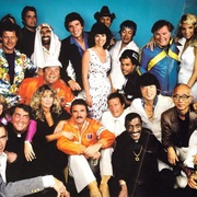 [动作/喜剧] 炮弹飞车 The Cannonball Run  [伯特·雷诺兹/罗杰·摩尔][蓝光/高清1080p/4K下载]