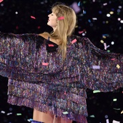 [音乐/纪录片] 泰勒·斯威夫特：时代巡回演唱会终场秀 Taylor Swift | The Eras Tour | The Final Show  [泰勒·斯威夫特][蓝光/高清1080p/4K下载]