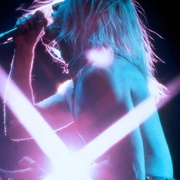 [音乐/同性] 天鹅绒金矿 Velvet Goldmine  [伊万·麦克格雷格/乔纳森·莱斯·梅耶斯][蓝光/高清1080p/4K下载]