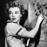 未婚伉俪 We're Not Married! 剧照