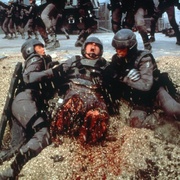 [动作/冒险] 星河战队 Starship Troopers  [卡斯帕·凡·迪恩/迪娜·迈耶][蓝光/高清1080p/4K下载]