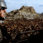 [动作/冒险] 星河战队 Starship Troopers  [卡斯帕·凡·迪恩/迪娜·迈耶][蓝光/高清1080p/4K下载]