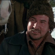 雪岭过江龙 Death Hunt 剧照