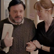 [喜剧] 英语老师 The English Teacher  [朱丽安·摩尔/莉莉·柯林斯][蓝光/高清1080p/4K下载]