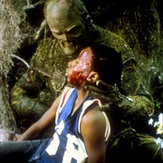 [恐怖/科幻] 沼泽怪物 Swamp Thing  [路易斯·乔丹/阿德里安娜·巴比欧][蓝光/高清1080p/4K下载]