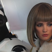 [科幻] 超凡女仆 Лучше, чем люди  [宝琳娜·安德烈耶娃/亚历山大·奥斯特犹科夫][蓝光/高清1080p/4K下载]