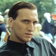 [犯罪/悬疑] 大侦探波洛 第四季 Agatha Christie's Poirot Season 4  [大卫·苏切/休·弗拉瑟][蓝光/高清1080p/4K下载]