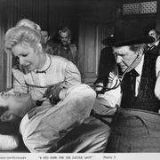 [西部/喜剧] 赌阵奇兵 A Big Hand For the Little Lady  [亨利·方达/乔安娜·伍德沃德][蓝光/高清1080p/4K下载]