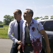 [恐怖] 饿狼传说：满月杀手 Late Phases  [蒂娜·露易丝/伊桑·恩布里][蓝光/高清1080p/4K下载]