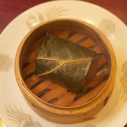 [剧情] 各自孤独的美食家 それぞれの孤独のグルメ  [松重丰/太田光][蓝光/高清1080p/4K下载]