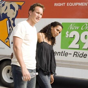 [犯罪/惊悚] 合法入侵 Lakeview Terrace  [塞缪尔·杰克逊/帕特里克·威尔森][蓝光/高清1080p/4K下载]