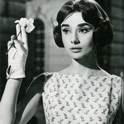 [喜剧/爱情] 黄昏之恋 Love in the Afternoon  [加里·库珀/奥黛丽·赫本][蓝光/高清1080p/4K下载]