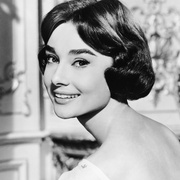 [喜剧/爱情] 黄昏之恋 Love in the Afternoon  [加里·库珀/奥黛丽·赫本][蓝光/高清1080p/4K下载]