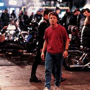 [喜剧/冒险] 回到未来2 Back to the Future Part II  [迈克尔·J·福克斯/克里斯托弗·洛伊德][蓝光/高清1080p/4K下载]