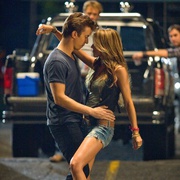 [喜剧/歌舞] 浑身是劲 Footloose  [肯尼·沃莫尔德/朱莉安·浩夫][蓝光/高清1080p/4K下载]