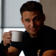 [惊悚/动作] 紧急呼救 第六季 9-1-1 Season 6  [彼得·克劳斯/安吉拉·贝塞特][蓝光/高清1080p/4K下载]