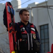 [惊悚/动作] 紧急呼救 第六季 9-1-1 Season 6  [彼得·克劳斯/安吉拉·贝塞特][蓝光/高清1080p/4K下载]