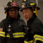 [惊悚/动作] 紧急呼救 第六季 9-1-1 Season 6  [彼得·克劳斯/安吉拉·贝塞特][蓝光/高清1080p/4K下载]