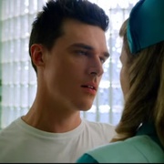 [惊悚/犯罪] 拉契特 第一季 Ratched Season 1  [莎拉·保罗森/朱迪·戴维斯][蓝光/高清1080p/4K下载]