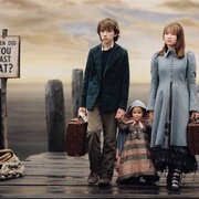 [喜剧/冒险] 雷蒙·斯尼奇的不幸历险 Lemony Snicket's A Series of Unfortunate Events  [金·凯瑞/连姆·艾肯][蓝光/高清1080p/4K下载]