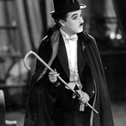 [爱情/喜剧] 马戏团 The Circus  [阿尔·欧内斯特·加西亚/梅尔纳·肯尼迪][蓝光/高清1080p/4K下载]