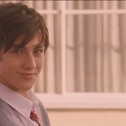 [喜剧] 青春爱欲吻 Angus, Thongs and Perfect Snogging  [乔治娅·格洛梅/亚伦·泰勒-约翰逊][蓝光/高清1080p/4K下载]