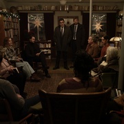 [剧情] 三松村 Three Pines  [阿尔弗雷德·莫里纳/罗西弗·萨瑟兰][蓝光/高清1080p/4K下载]