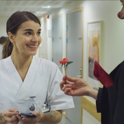 [喜剧] 圣诞寻伴 第一季 Hjem til jul  [亚瑟·哈卡拉赫蒂/格茜塔·诺比][蓝光/高清1080p/4K下载]