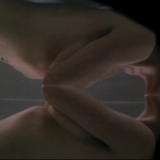 [恐怖/悬疑] 圣痕 Stigmata  [帕特丽夏·阿奎特/加布里埃尔·伯恩][蓝光/高清1080p/4K下载]