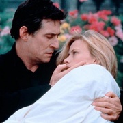 [恐怖/悬疑] 圣痕 Stigmata  [帕特丽夏·阿奎特/加布里埃尔·伯恩][蓝光/高清1080p/4K下载]