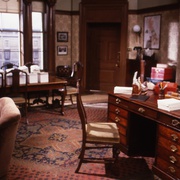 [喜剧] 是，大臣  第一季 Yes Minister Season 1  [保罗·爱丁顿/奈杰尔·霍桑][蓝光/高清1080p/4K下载]