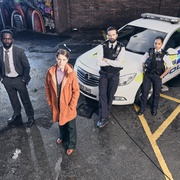 [剧情] 塔楼 第一季 The Tower Season 1  [杰玛·韦兰/吉姆·英格利氏][蓝光/高清1080p/4K下载]