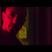 [犯罪/惊悚] 微光之城 City of Tiny Lights  [里兹·阿迈德/比莉·派佩][蓝光/高清1080p/4K下载]